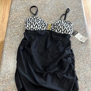 Catalina swim dress size extra-large (16/18)